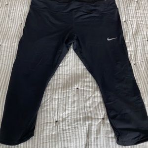 Nike Epic Lux Capri